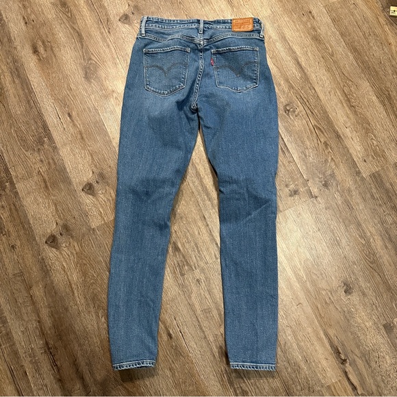 Levis 721 High Rise Skinny Distressed Jeans Size 28 - Picture 4 of 4